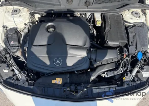 2018 Mercedes-Benz Gla 250 z USA, uszkodzony, nr VIN WDCTG4EB1JJ368218